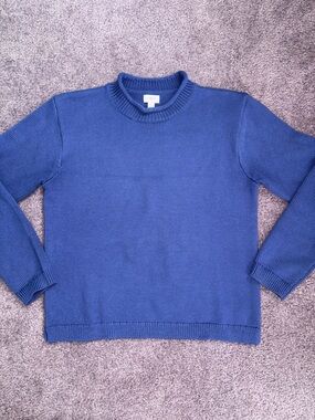 Women’s roll neck sweater